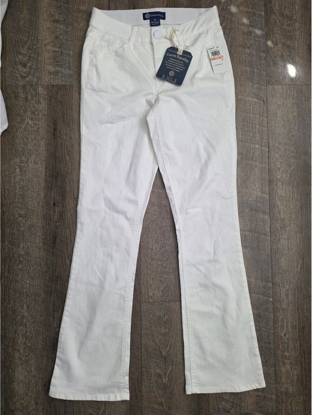 Democracy "Ab"solution Itty Bitty Boot White Pants Size 2